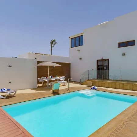 Tisalaya By Villa Puerto del Carmen (Lanzarote)